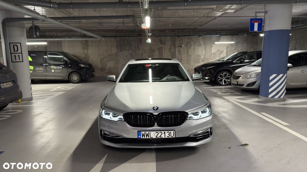 BMW Seria 5 540i xDrive Luxury Line - 3