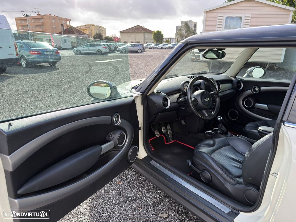MINI 3 Portas Cooper S - 13