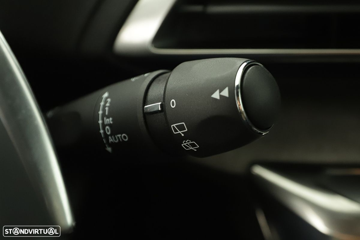 Peugeot 3008 1.2 PureTech GT EAT8 - 18