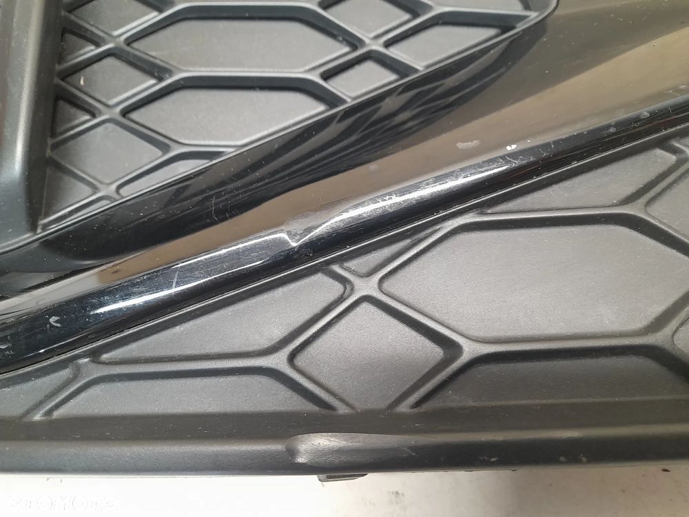 AUDI Q2 SQ2  LIFT S-LINE KRATKA ZAŚLEPKA ZDERZAKA PRAWA PRZÓD PRZEDNIA 81A807682Q - 2