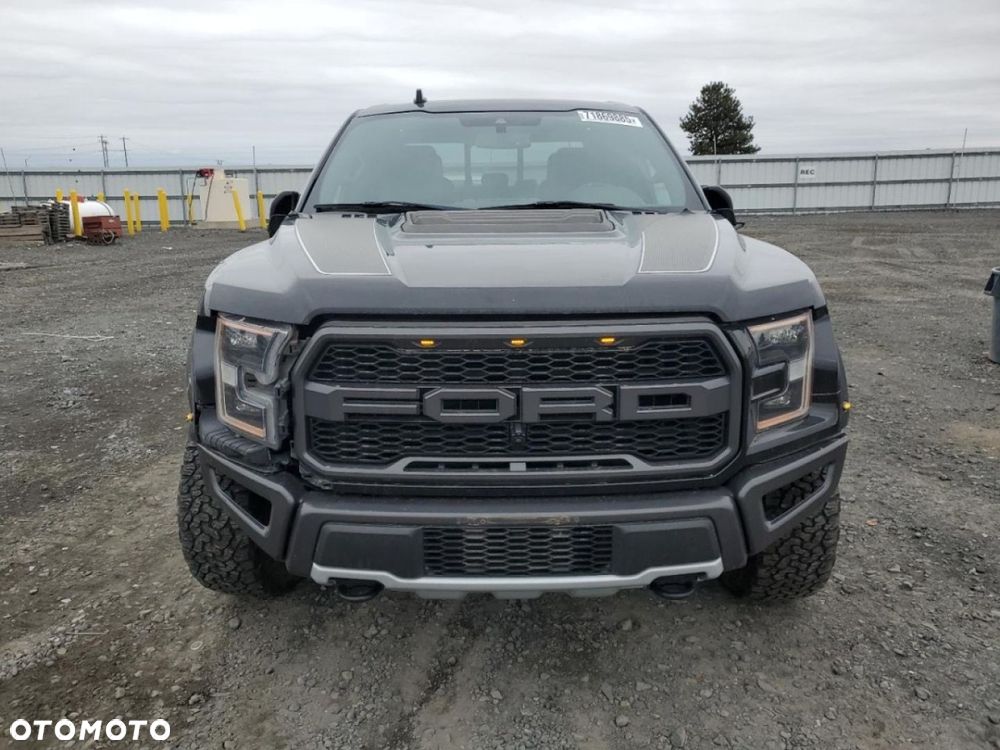 Ford F150 - 6