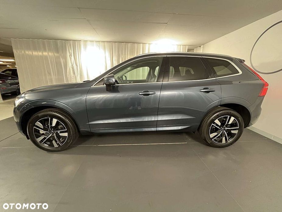 Volvo XC 90 B5 B AWD Plus Bright - 3