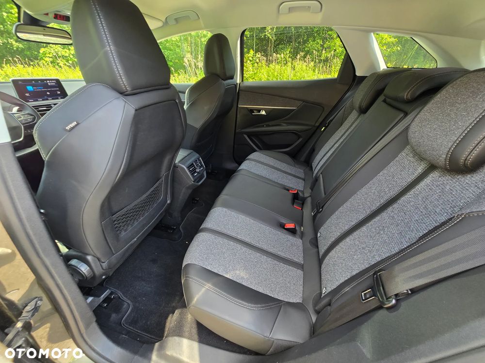 Peugeot 3008 1.2 PureTech Allure - 6