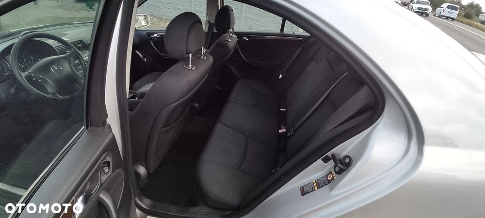 Mercedes-Benz Klasa C 220 CDI Automatik Elegance - 27