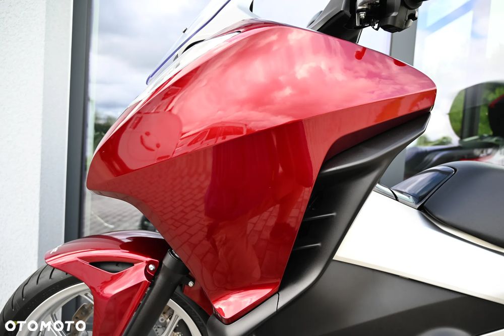 Honda NC - 12