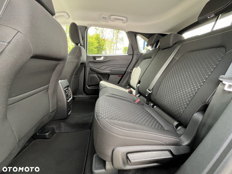 Ford Kuga - 15