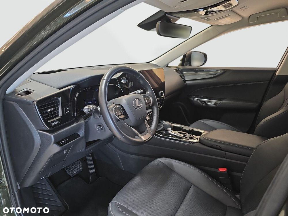Lexus NX - 11