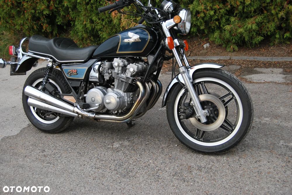 Honda CB - 2