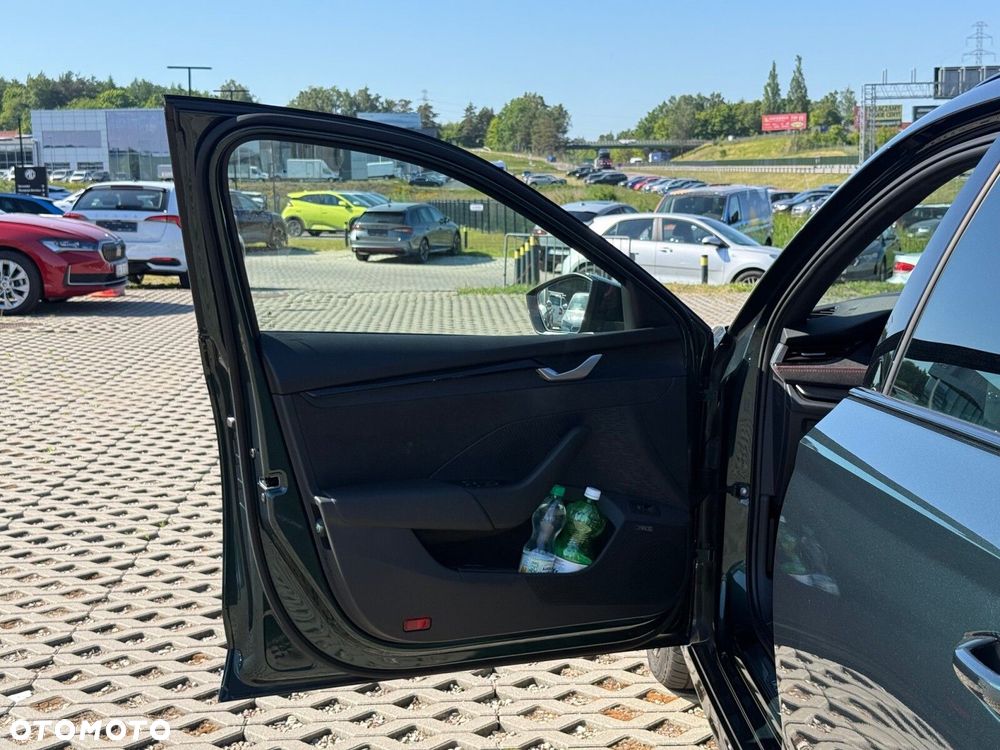 Skoda Octavia 2.0 TSI RS DSG - 12