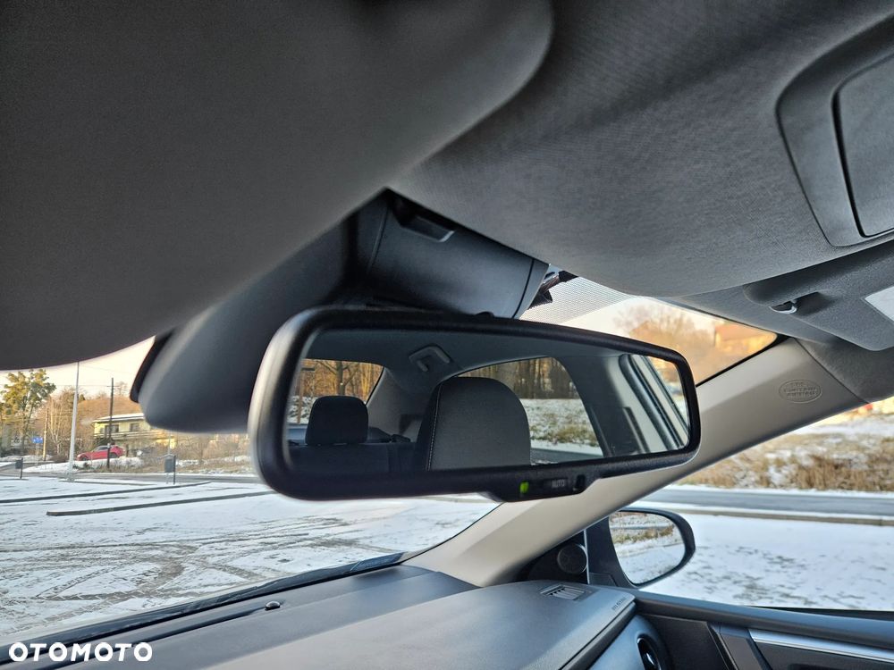 Toyota Corolla 1.6 Premium - 22