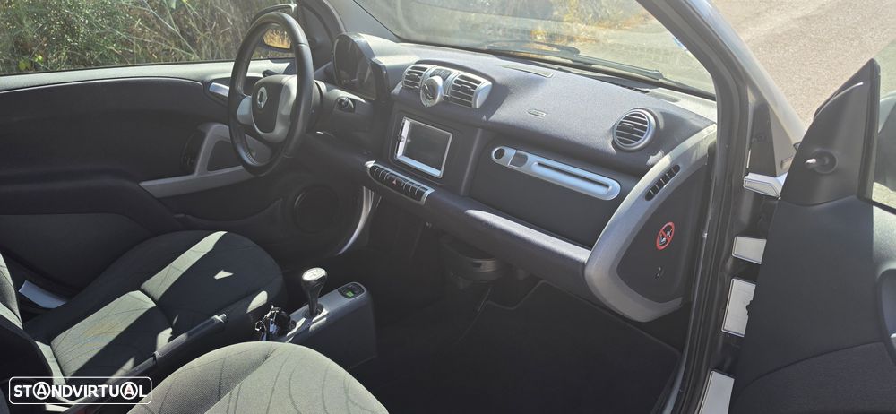 Smart ForTwo Coupé 1.0 mhd Passion 71 - 14