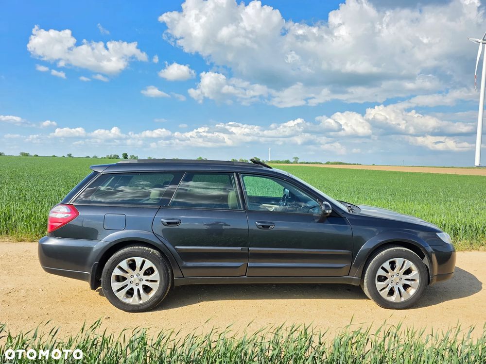 Subaru Outback 3.0RE EXE - 6