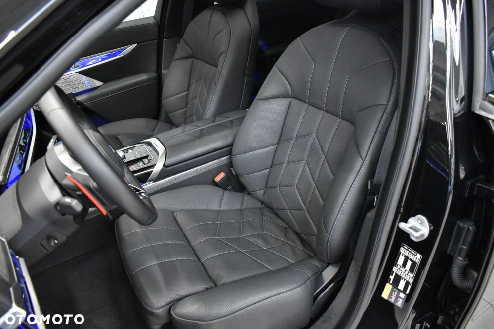 BMW Seria 7 - 10