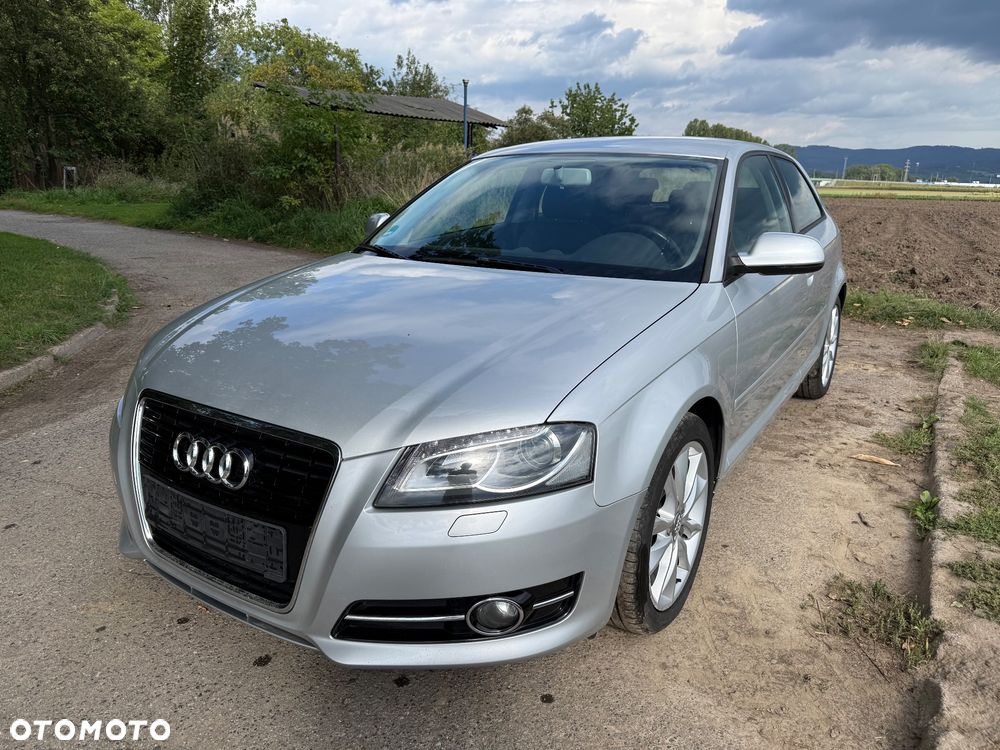 Audi A3 3-drzwiowe 2.0 TDI DPF Ambiente - 1