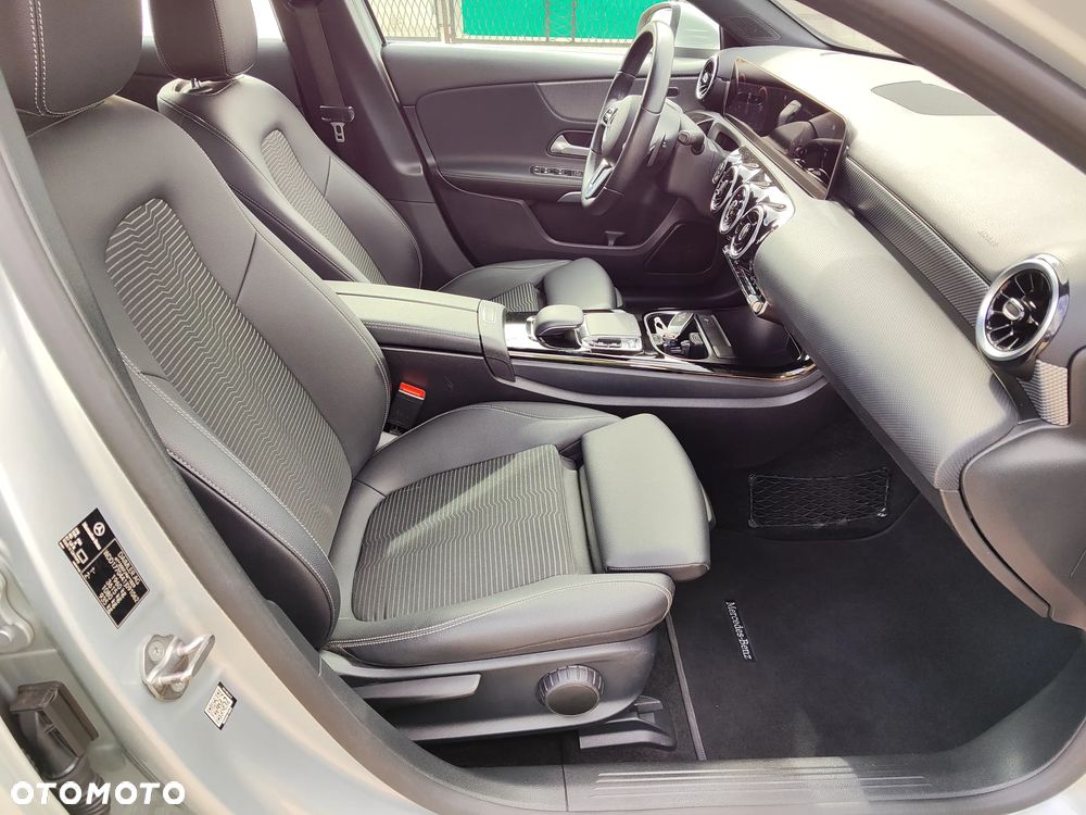 Mercedes-Benz Klasa A 220 7G-DCT Style - 10