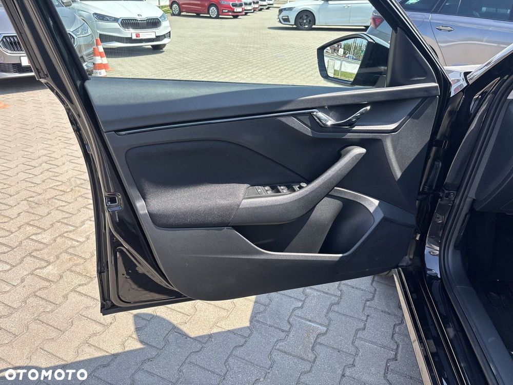 Skoda Kamiq 1.5 TSI Drive DSG - 11