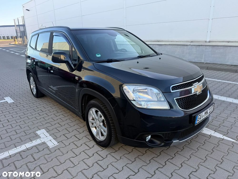 Chevrolet Orlando 2011 photo 2