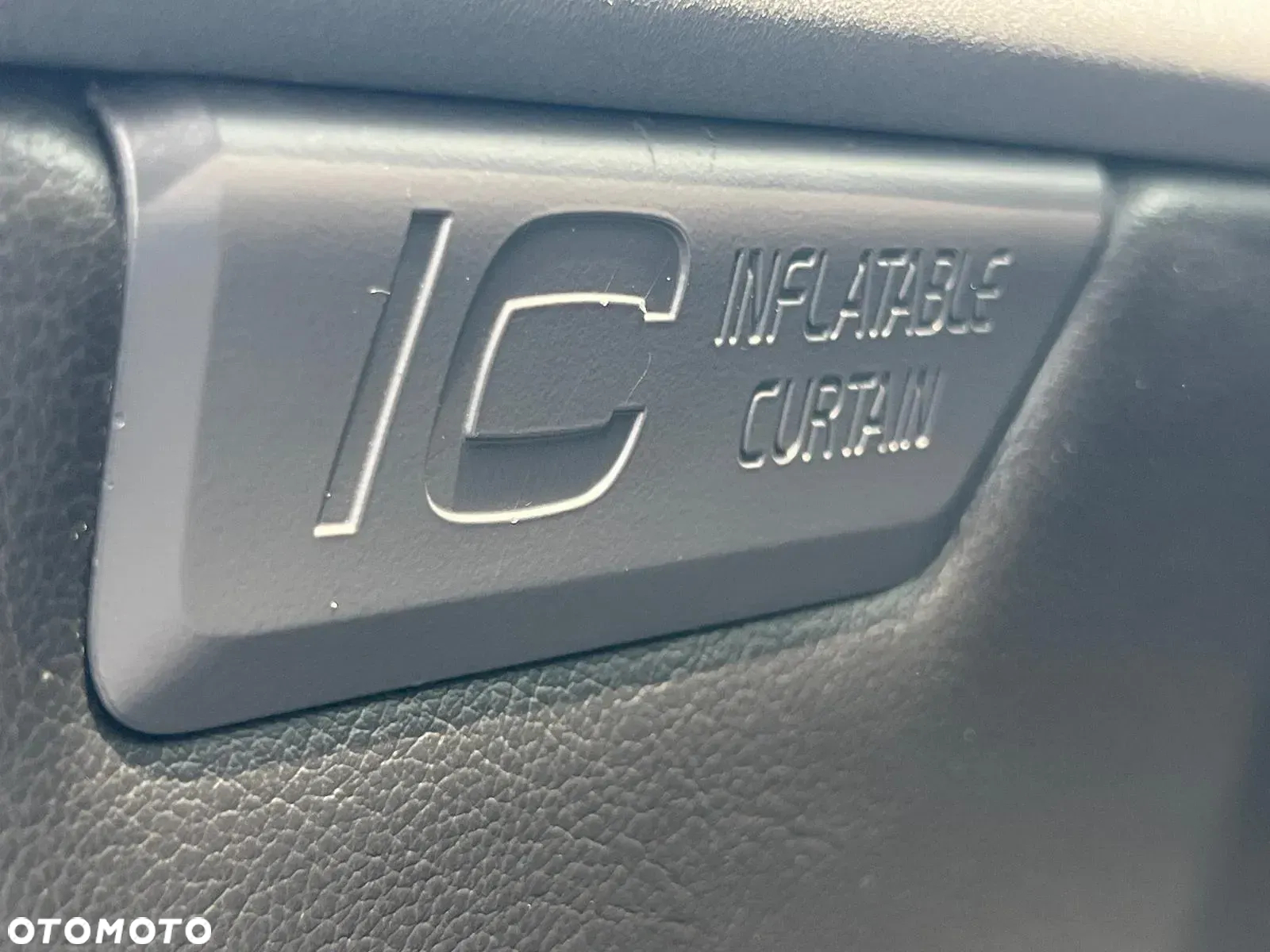 Volvo C70 D4 Momentum - 34