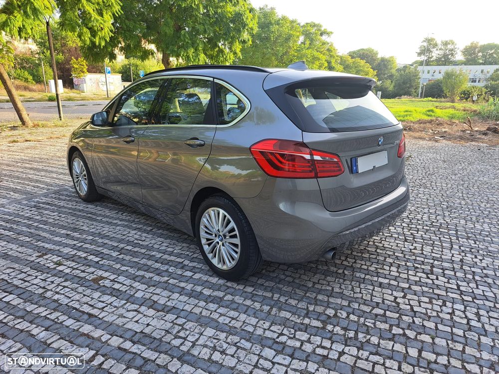 BMW 216 Active Tourer d Luxury Line - 16
