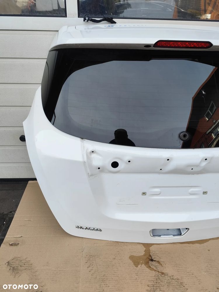 Klapa Klapa Tył Opel Mokka Kod Lakieru Z40R GAZ - 2
