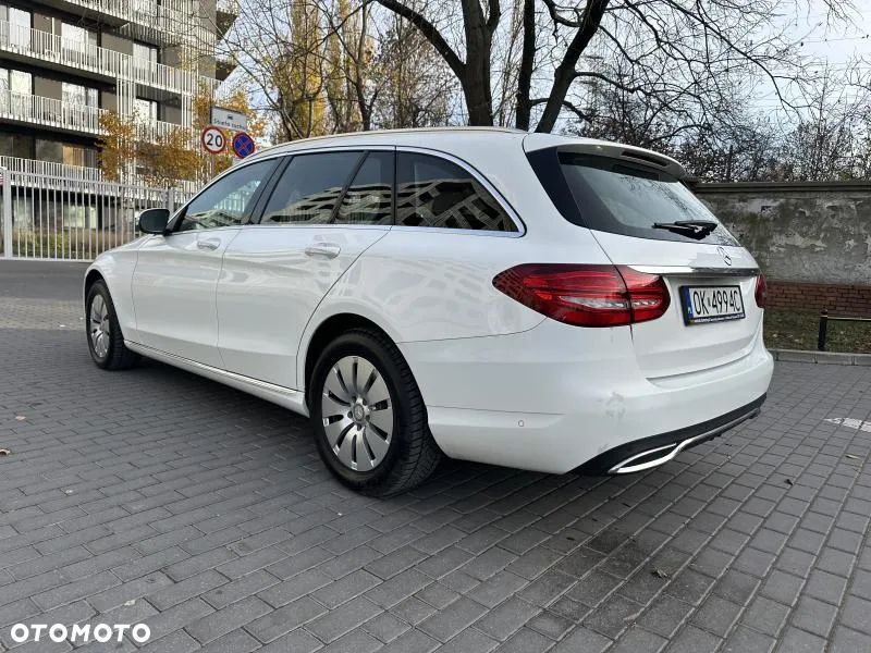 Mercedes-Benz Klasa C 220 (BlueTEC) d 7G-TRONIC AMG Line - 4