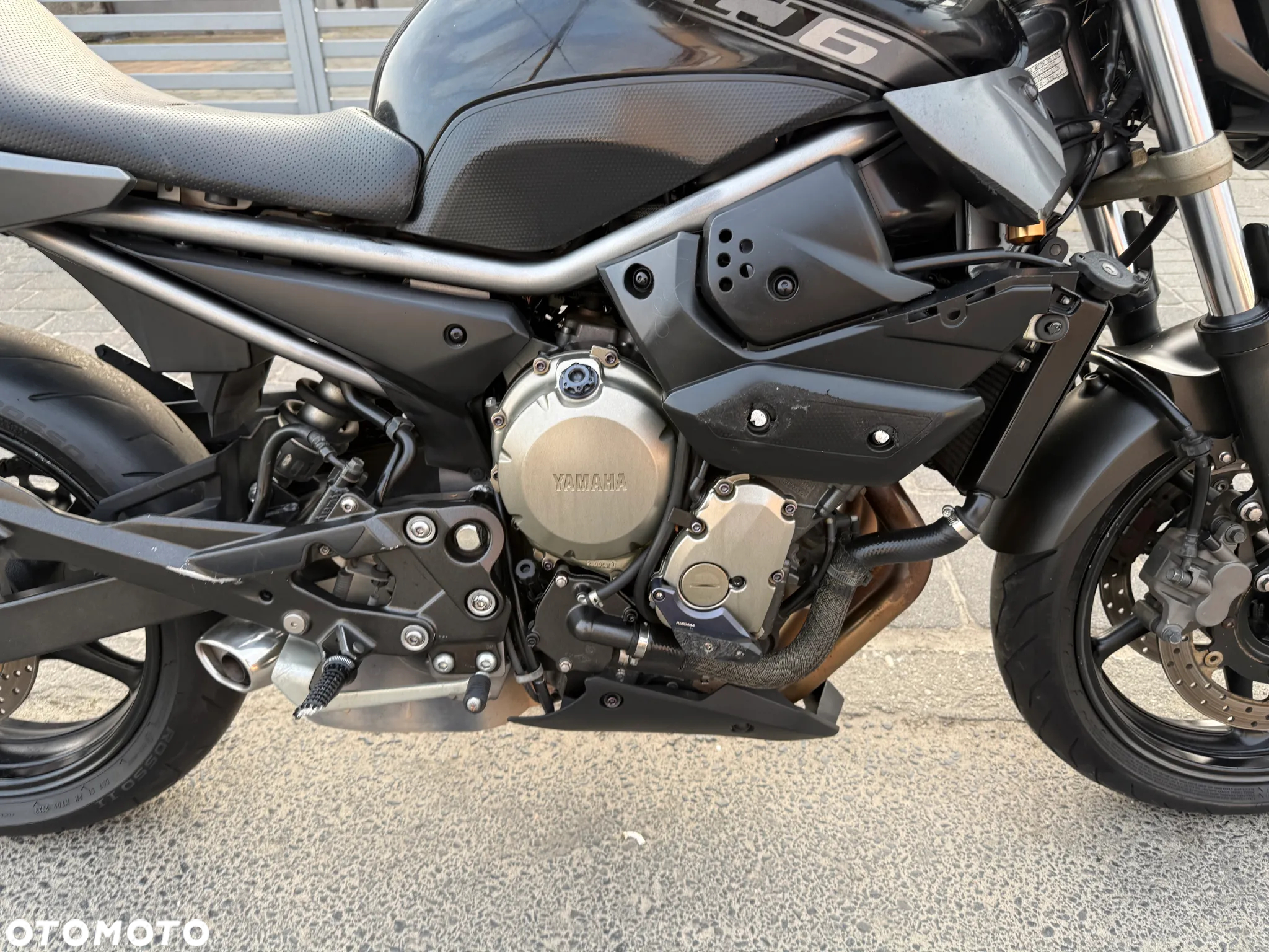Yamaha XJ - 25
