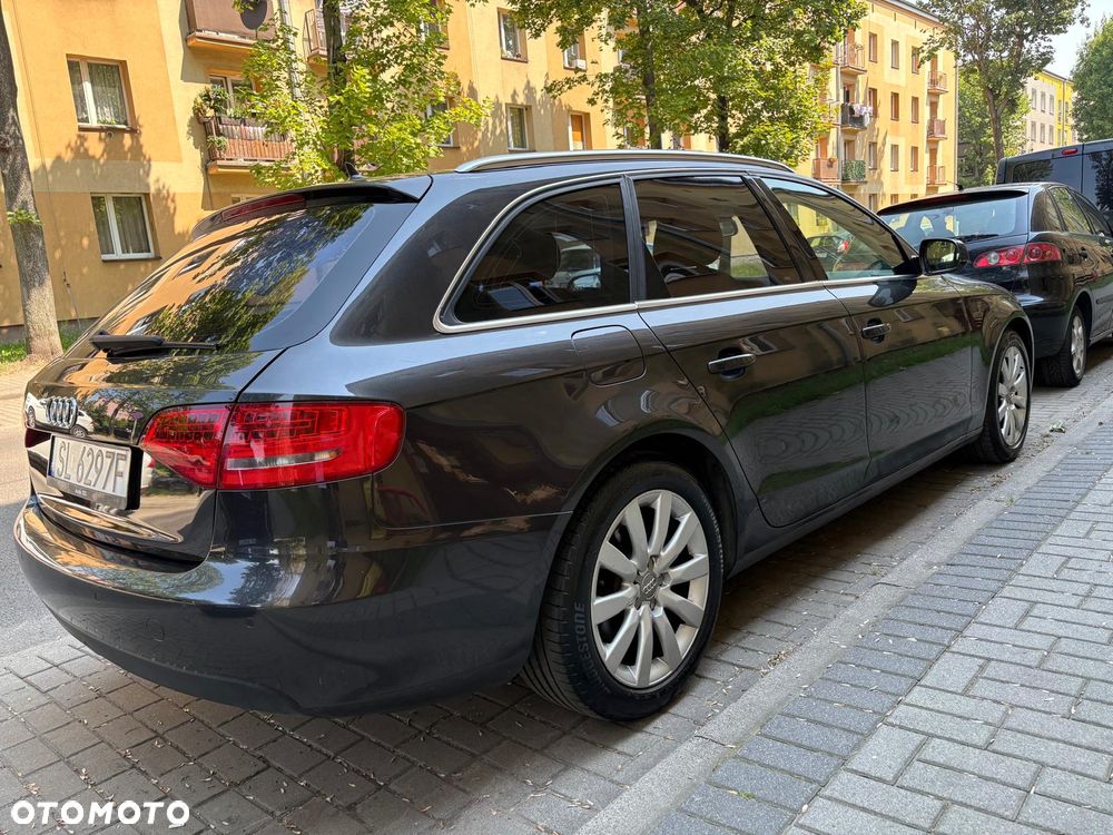 Audi A4 Avant 2.0 TDI Multitronic - 6