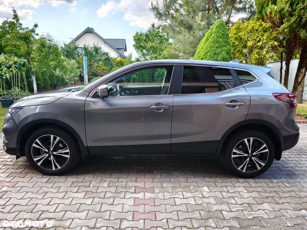Nissan Qashqai 1.3 DIG-T N-Connecta DCT - 4