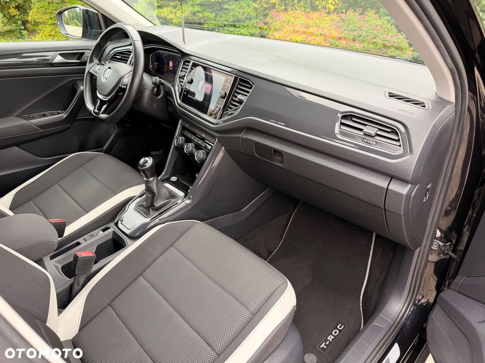 Volkswagen T-Roc 1.5 TSI ACT Premium - 31