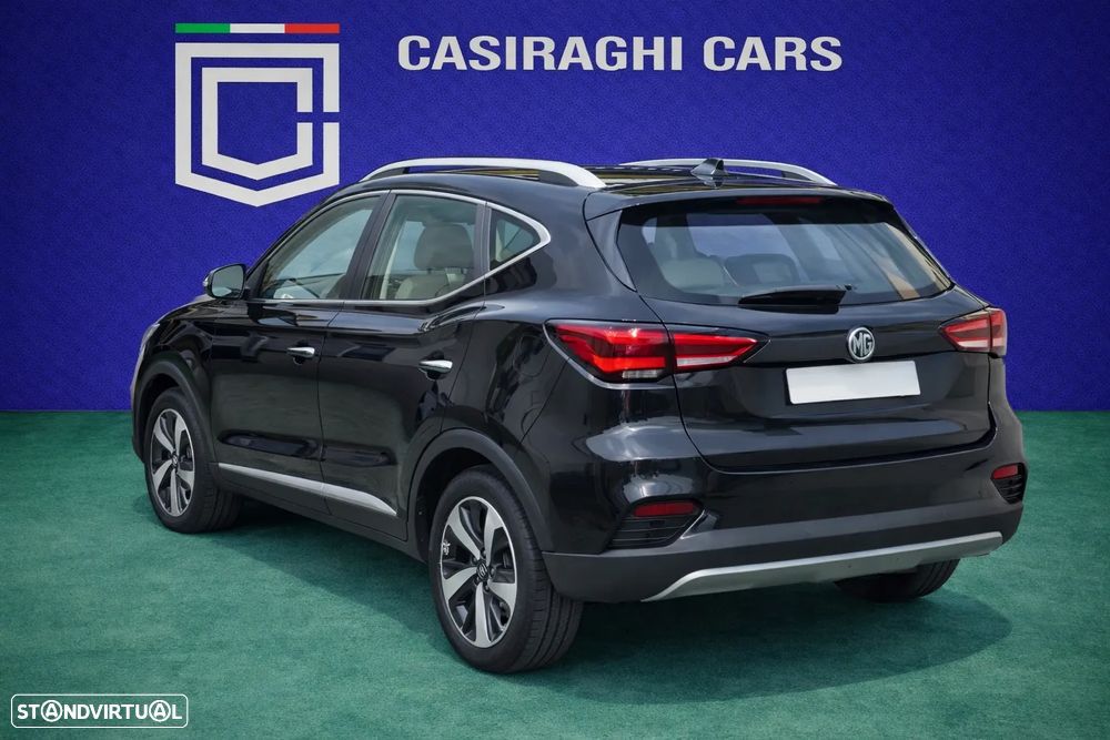 MG ZS EV 72.6 kWh Luxury OBC 11 kW - 2