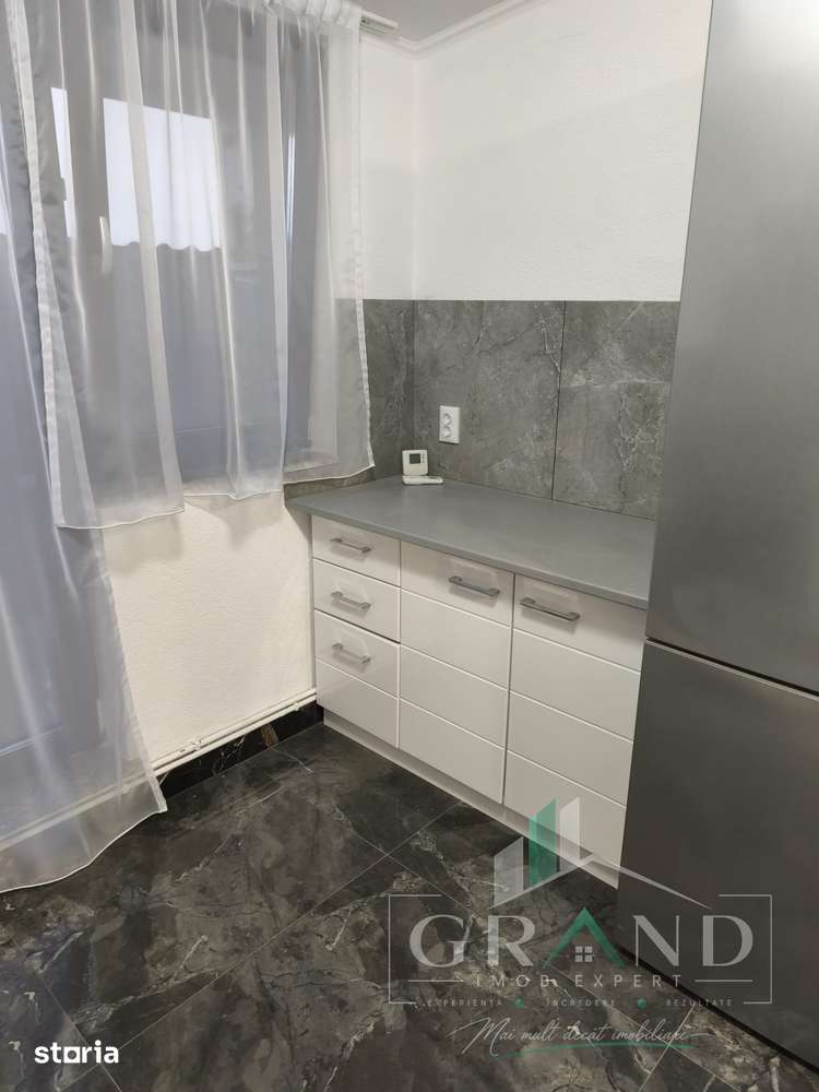 Apartament de inchiriat 2 camere, zona Vivo — fotografia 3