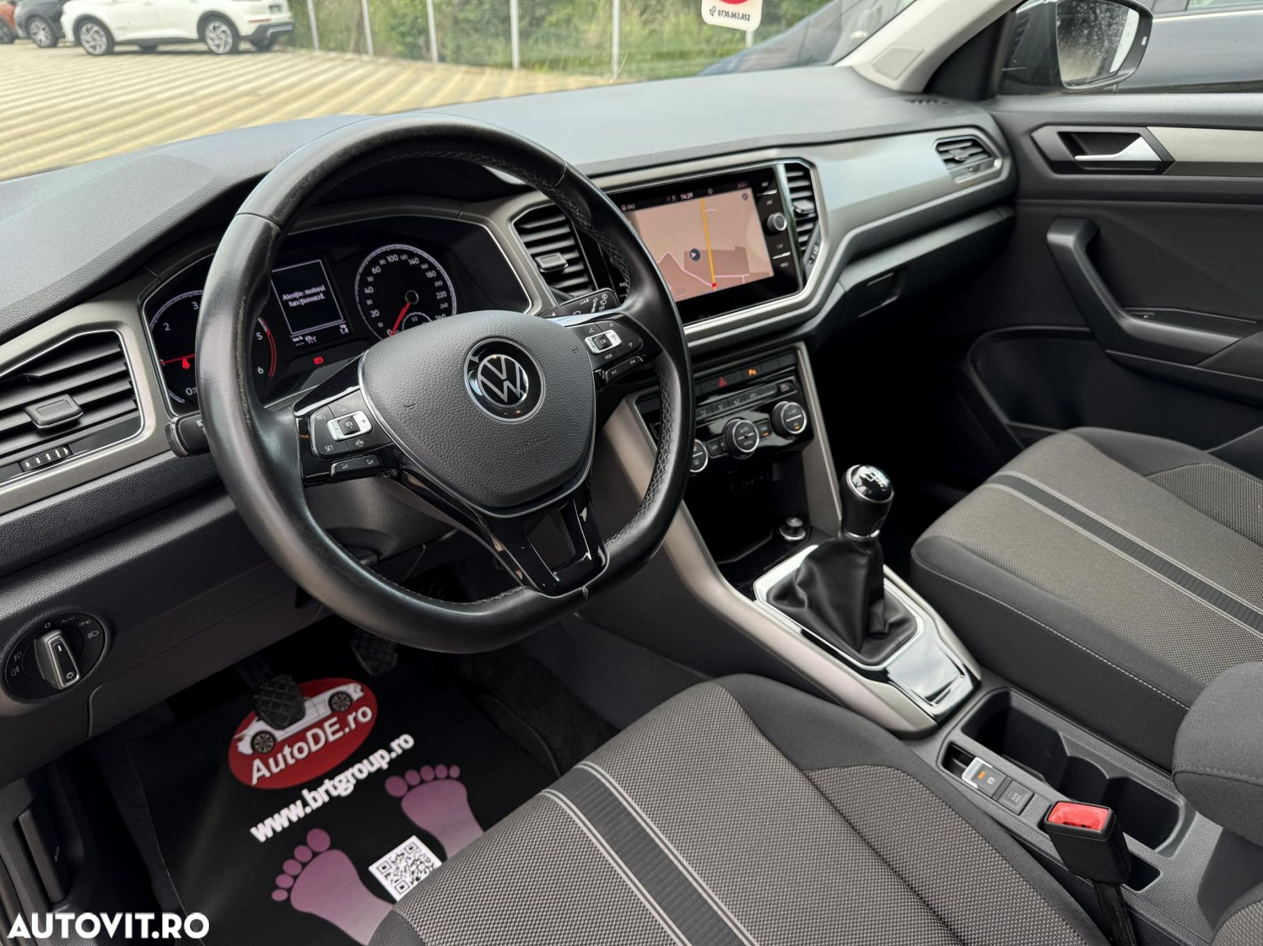 Volkswagen T-ROC - 5