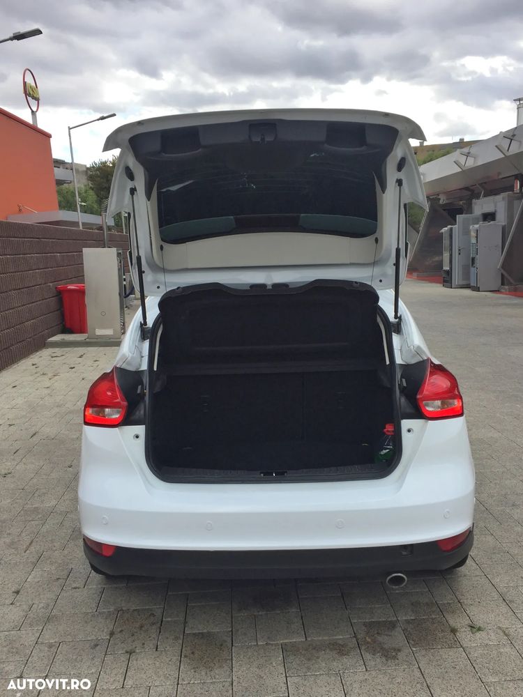 Ford Focus - 2