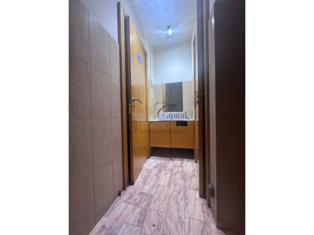 Espaço Comercial para Arrendamento Com 198 m² -Versátil e Pronto a ... - Grande imagem: 2/24