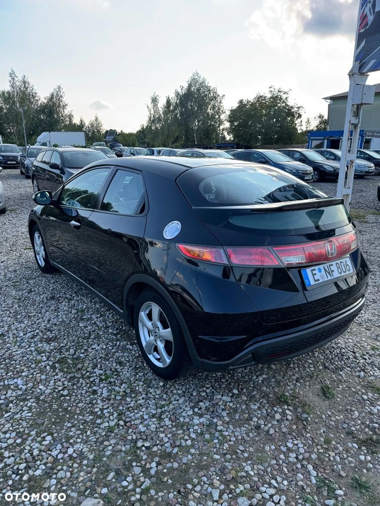 Honda Civic 1.4i-DSi - 3
