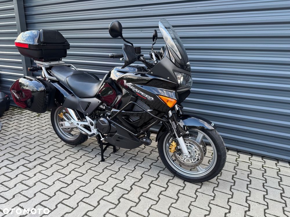 Honda XL - 3