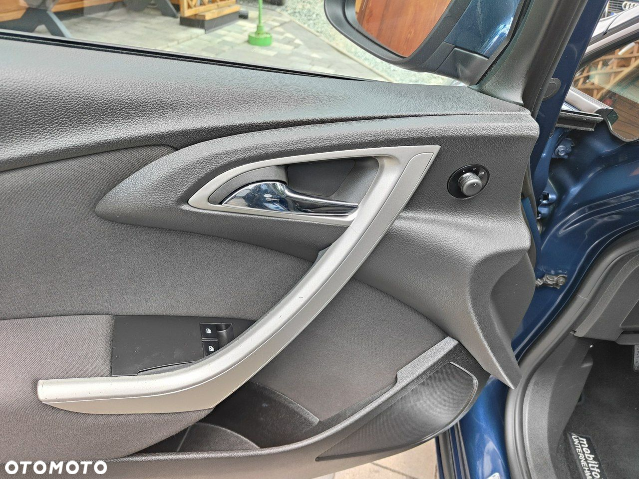 Opel Astra - 17