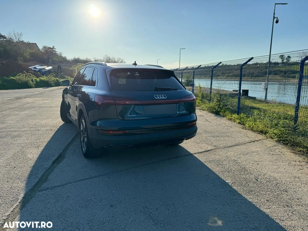 Audi e-tron - 5