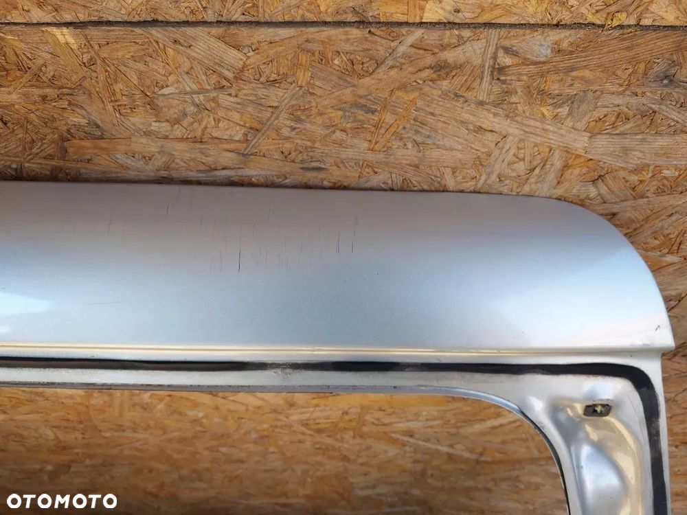 klapa tylna tył toyota land cruiser j90 95 - 5