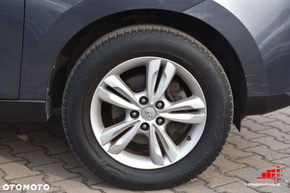 Hyundai ix35 - 12
