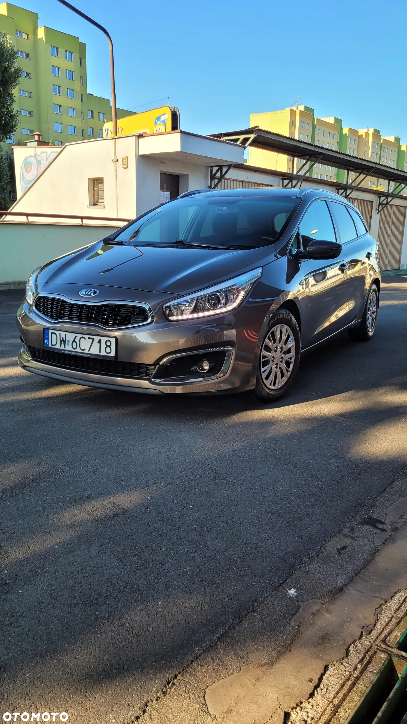 Kia Ceed Cee'd 1.6 CRDi L - 2