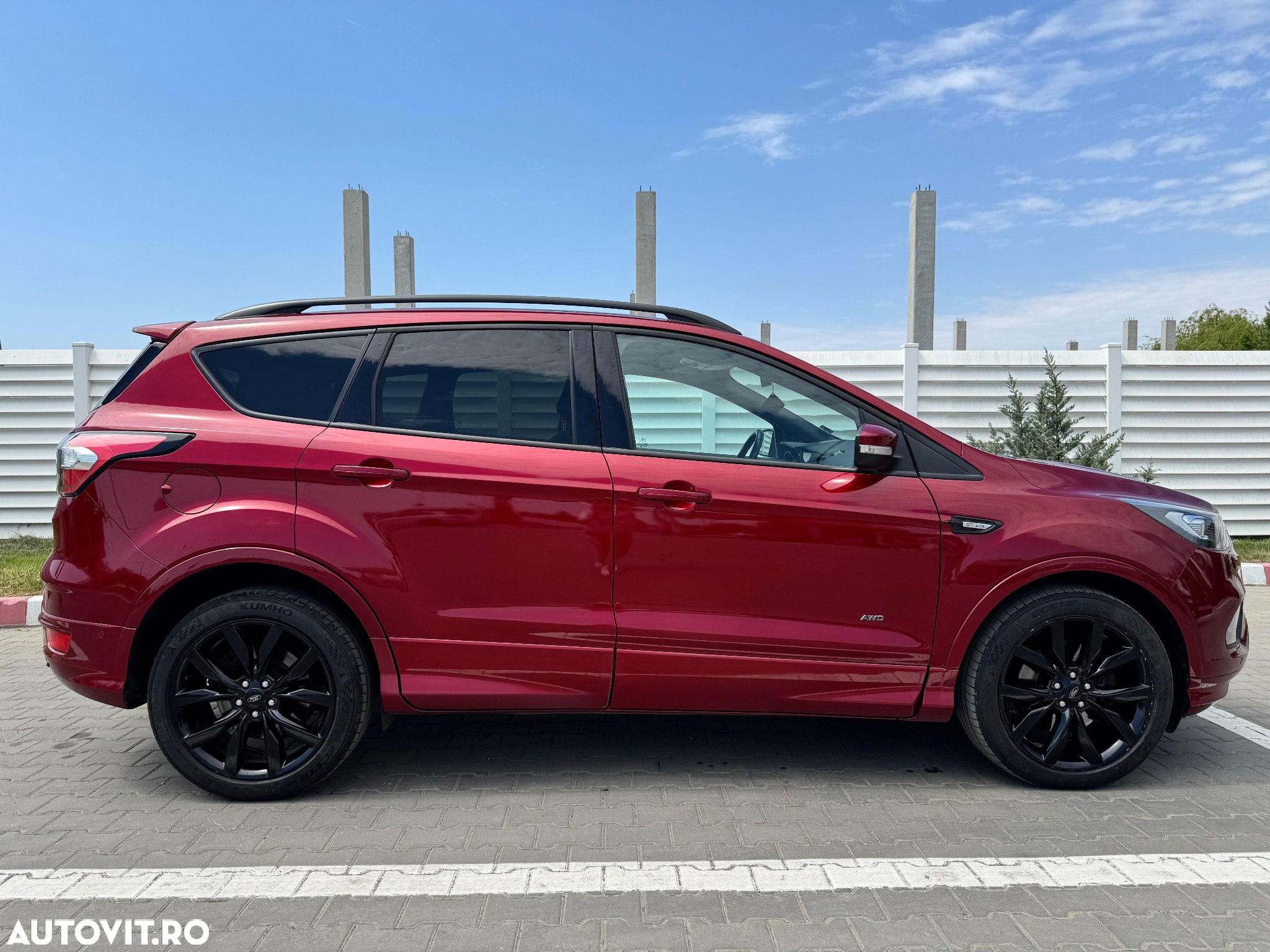 Ford Kuga 2.0 TDCi 4WD Powershift ST-Line - 4
