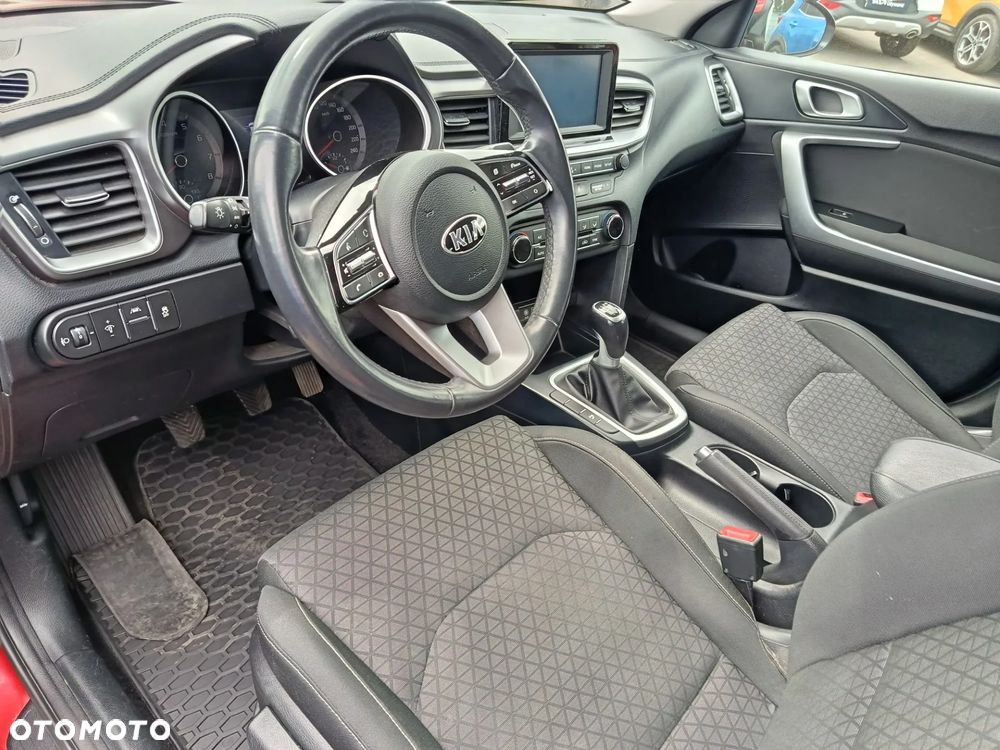 Kia Ceed 1.4 M - 9