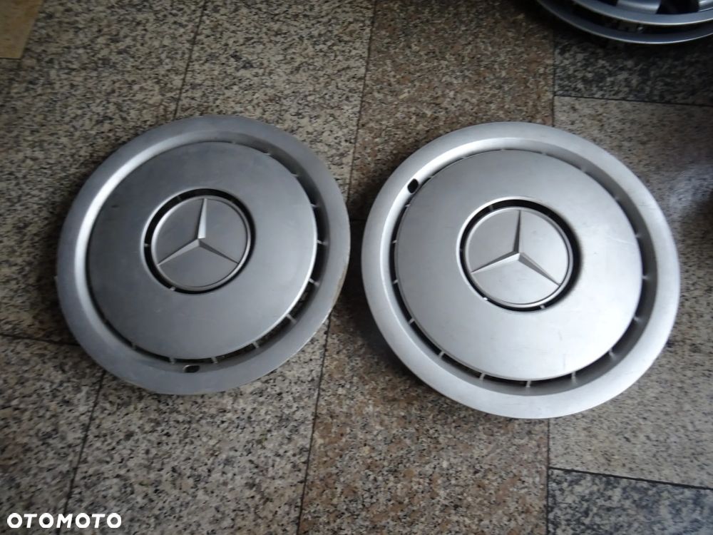 MERCEDES Oryginalne kołpaki 15 -2 sztuki - 1