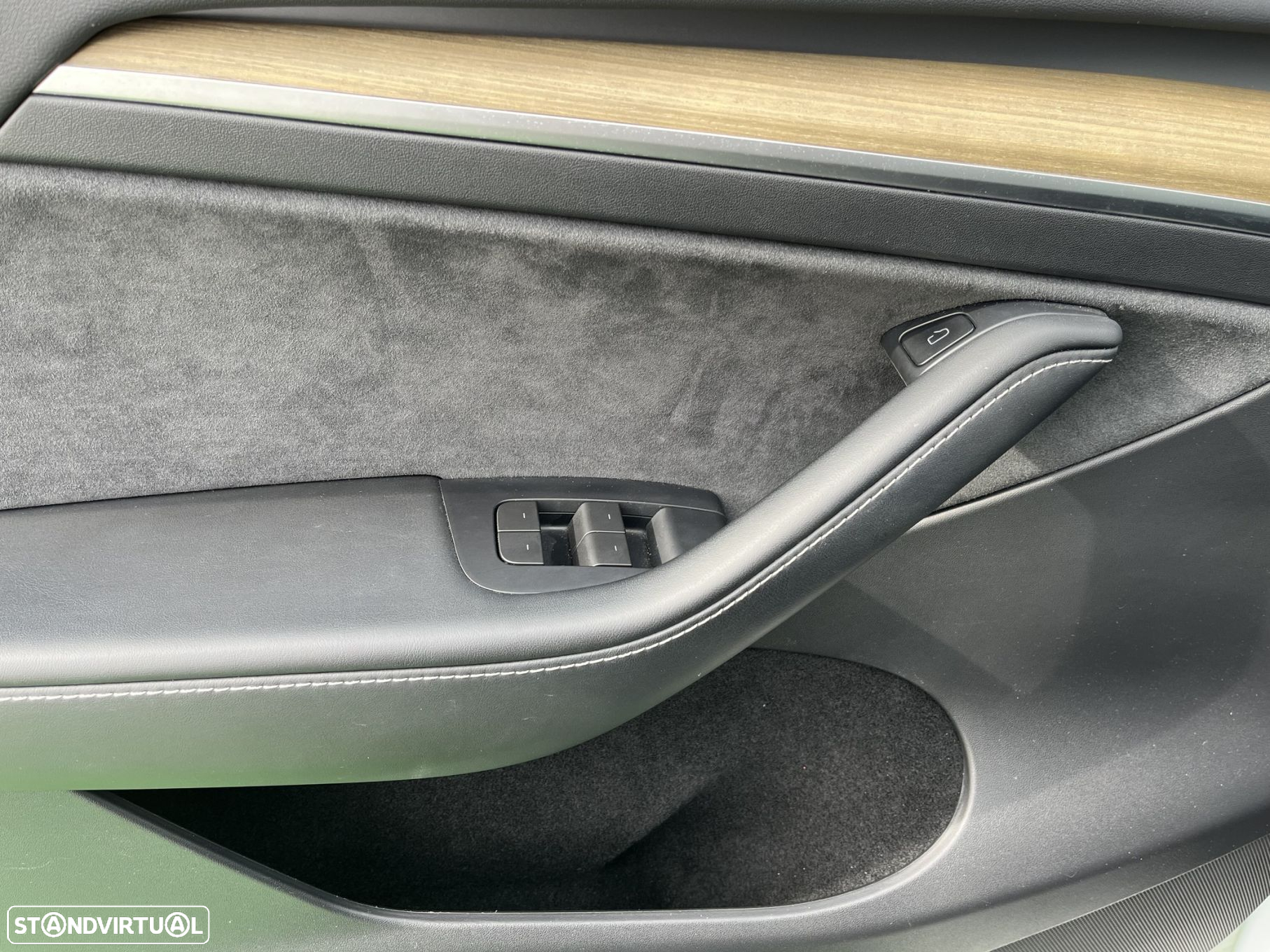 Tesla Model Y Tração Traseira - 7
