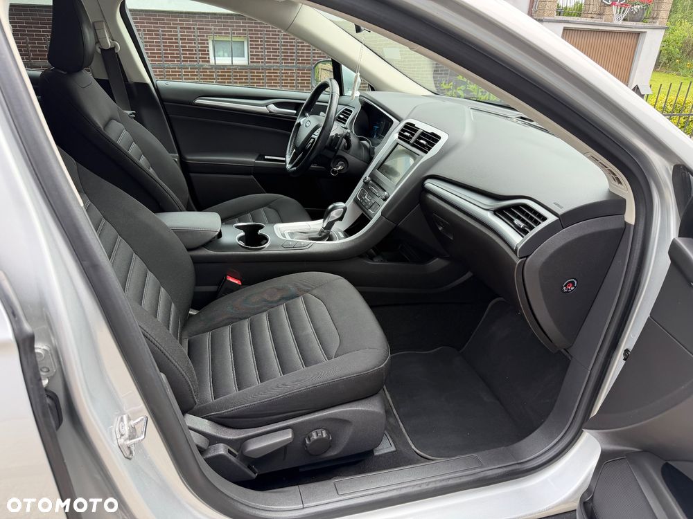 Ford Mondeo 2.0 TDCi Titanium PowerShift - 12