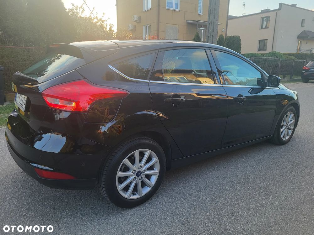 Ford Focus 1.0 EcoBoost Titanium - 5