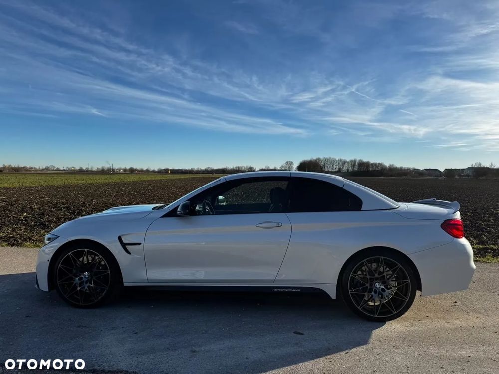 BMW M4 2017 photo 4