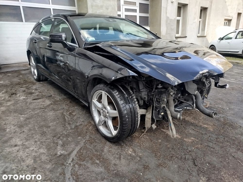 Mercedes-Benz CLS 350 CDI 4-Matic BlueEff - 3