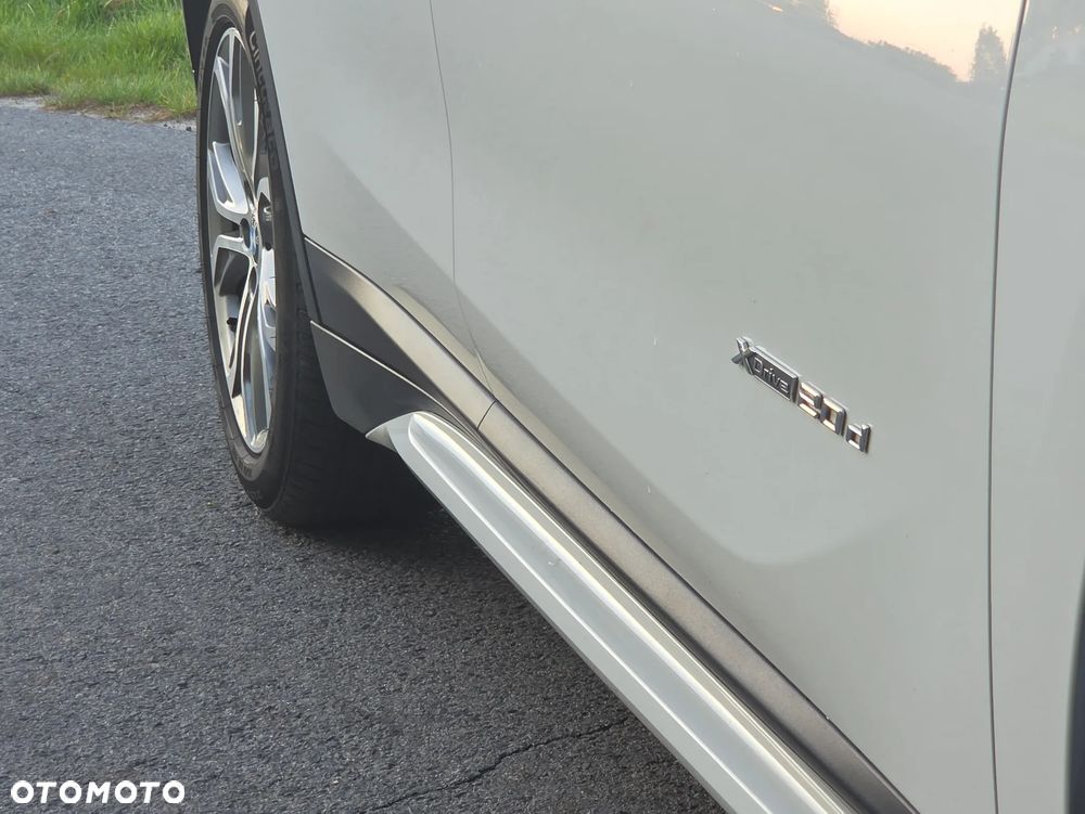 BMW X1 xDrive20d - 9